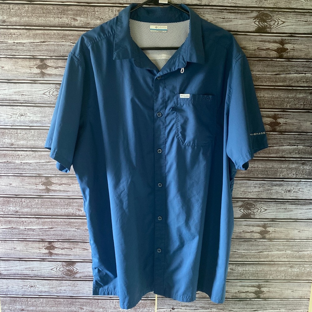 Columbia PFG Men's Short-Sleeved Button-Down Shirt Size XL Blue Logo Vented